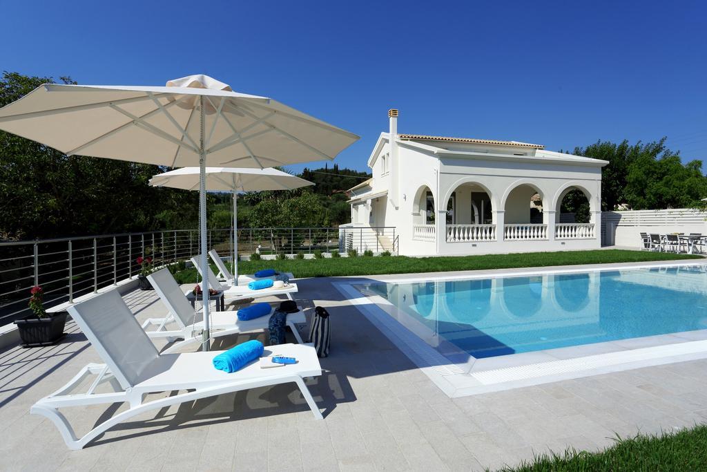 Vozos Villa *